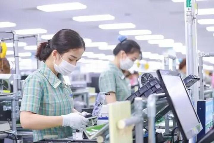 Xu hướng Triệu Lộ Tư cắt phăng mái tóc: Hotspot Matrix tiết lộ bí quyết video viral