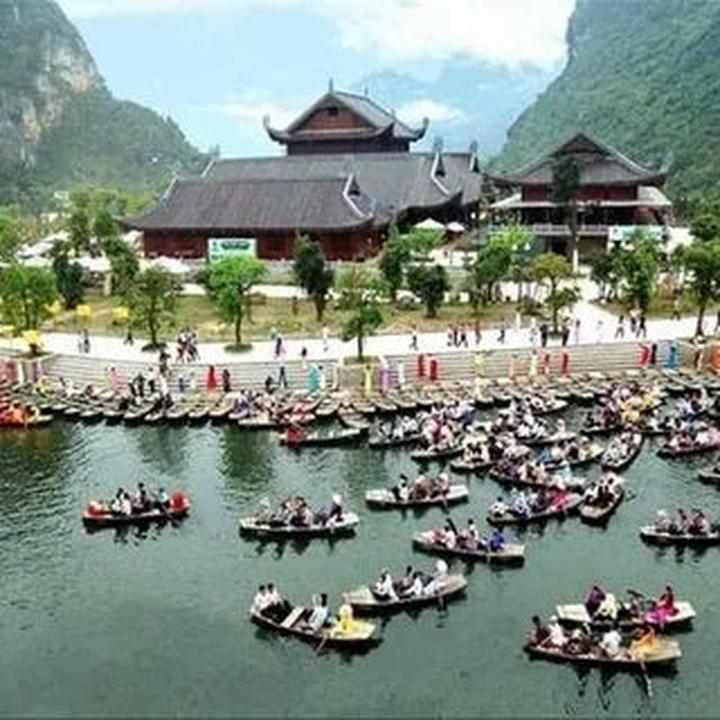 Chuyên gia Hotspot Matrix phân tích: Xe thì ít mà người xếp hàng và marketing video